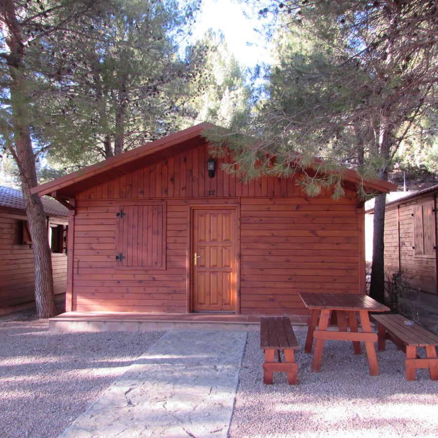 Camping-Bungalows Ciudad De Albarracin Exterior photo